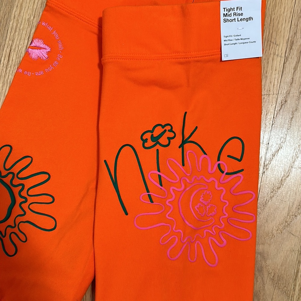 Nike bike Shorts Women Mid Rise Project “Euphoria “ - Picture 3 of 6